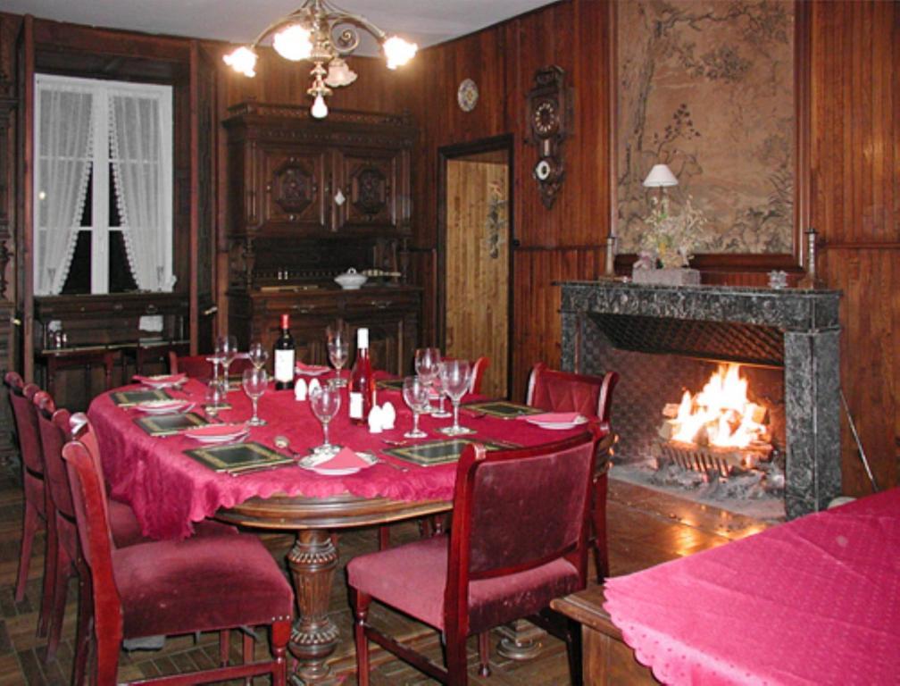 Chateau Ardilleux Bagian luar foto
